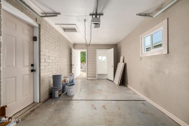 3152 N 24TH Drive, Phoenix, AZ 85015