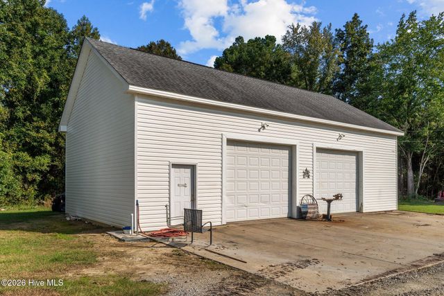 7264 Nc 43 N, Macclesfield, NC 27852