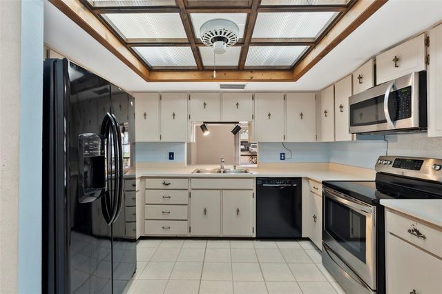 144 STONEY RIDGE DRIVE, Longwood, FL 32750