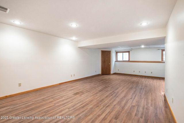 1136 Bonanza Drive, Okemos, MI 48864