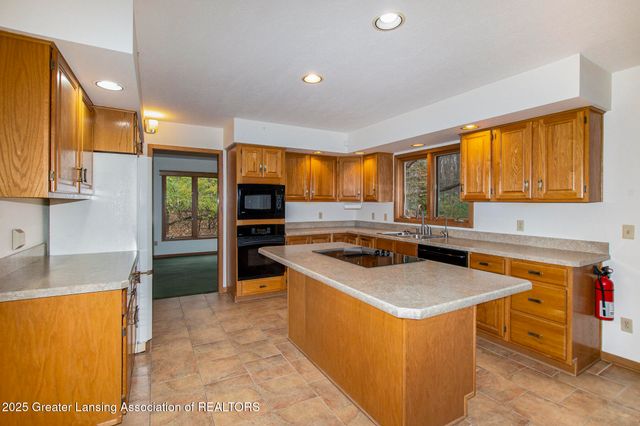 1136 Bonanza Drive, Okemos, MI 48864