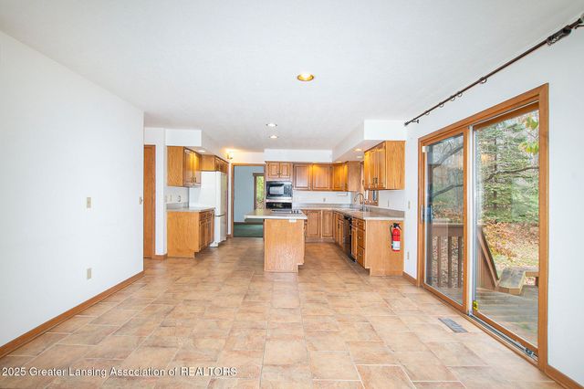 1136 Bonanza Drive, Okemos, MI 48864