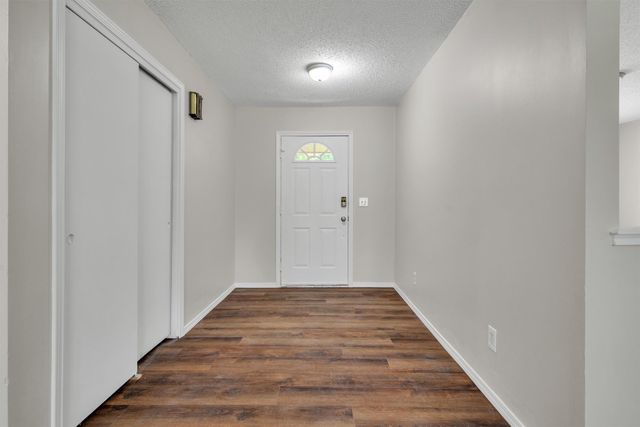 209 Mistletoe Lane, Keene, TX 76059
