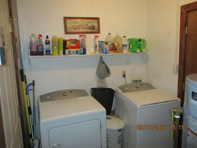 810 Bayberry Drive 810 Bayberry Drive, New Carlisle, OH 45344