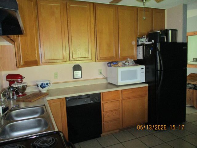 810 Bayberry Drive 810 Bayberry Drive, New Carlisle, OH 45344