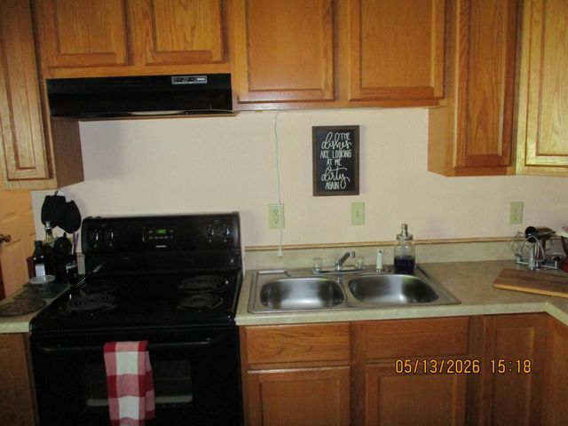810 Bayberry Drive 810 Bayberry Drive, New Carlisle, OH 45344