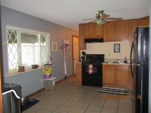 810 Bayberry Drive 810 Bayberry Drive, New Carlisle, OH 45344