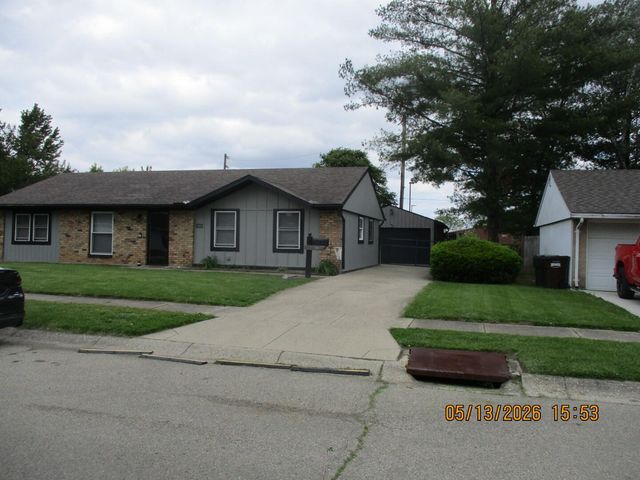 810 Bayberry Drive 810 Bayberry Drive, New Carlisle, OH 45344