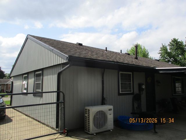 810 Bayberry Drive 810 Bayberry Drive, New Carlisle, OH 45344