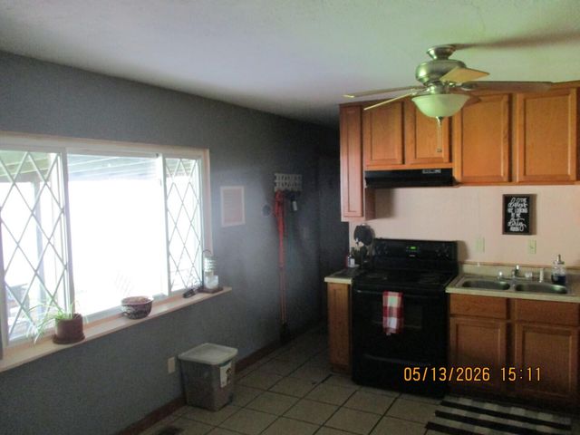 810 Bayberry Drive 810 Bayberry Drive, New Carlisle, OH 45344