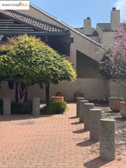 2830 21 Street 17, San Pablo, CA 94806