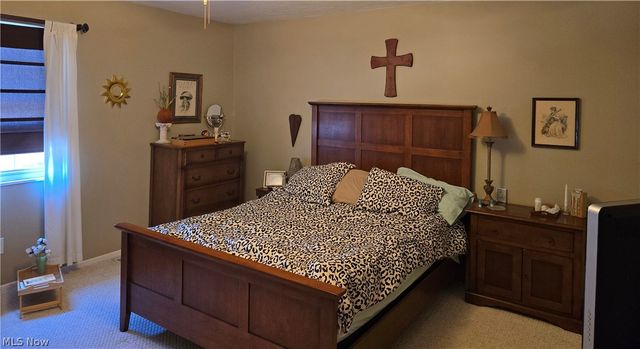27 Campbell Drive, Parkersburg, WV 26104
