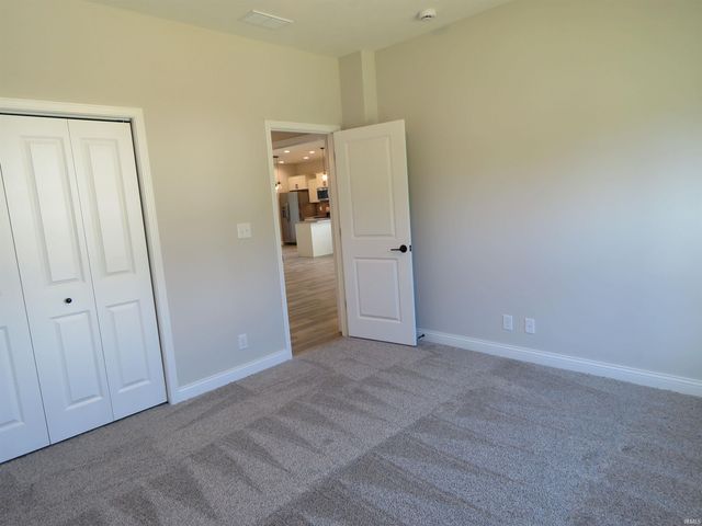 1105 E Wabash Street, Frankfort, IN 46041