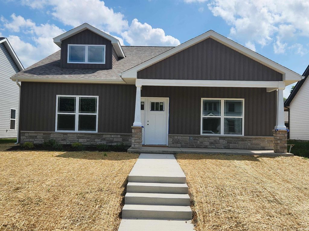 1105 E Wabash Street, Frankfort, IN 46041