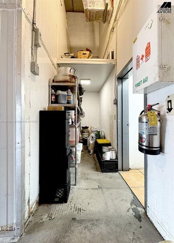 4960 NW 165th St B7, Miami Gardens, FL 33014