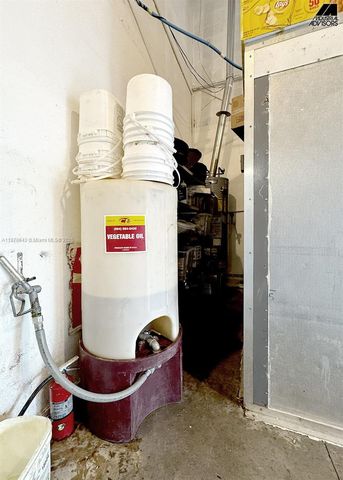 4960 NW 165th St B7, Miami Gardens, FL 33014