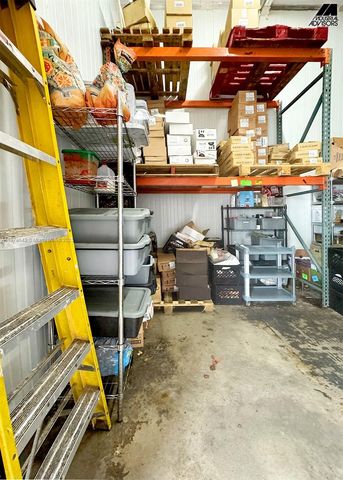 4960 NW 165th St B7, Miami Gardens, FL 33014