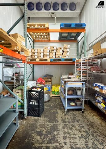 4960 NW 165th St B7, Miami Gardens, FL 33014