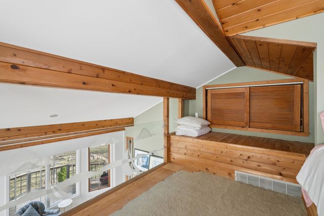 2212 W 53rd Street, Minneapolis, MN 55419