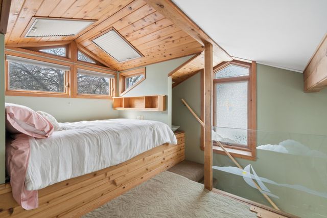 2212 W 53rd Street, Minneapolis, MN 55419