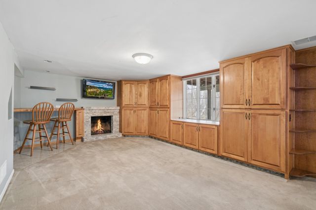 2212 W 53rd Street, Minneapolis, MN 55419