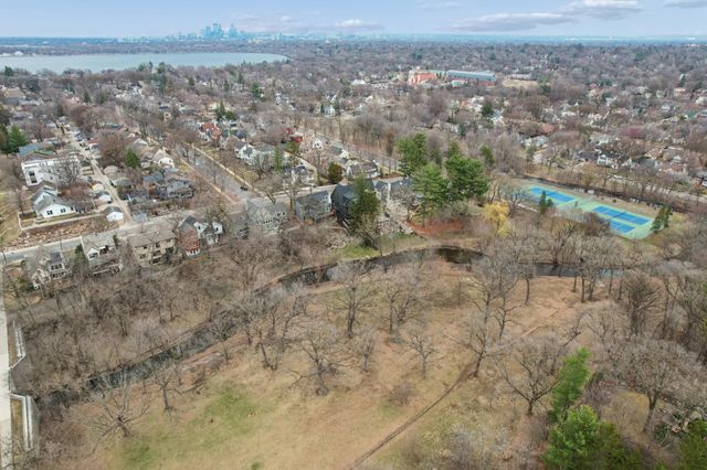 2212 W 53rd Street, Minneapolis, MN 55419