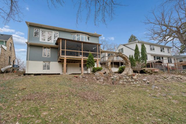 2212 W 53rd Street, Minneapolis, MN 55419