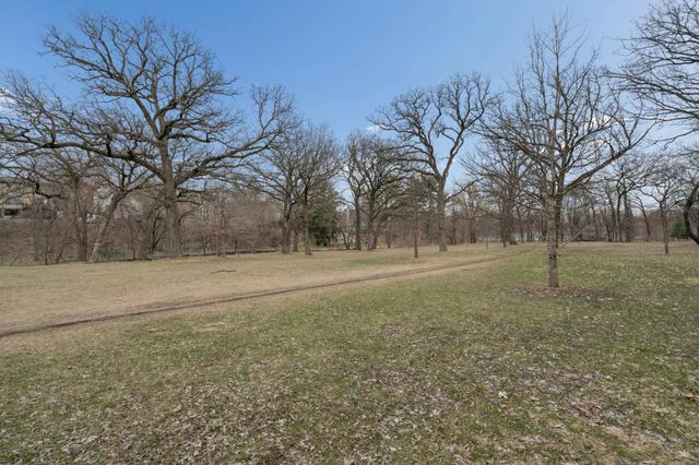 2212 W 53rd Street, Minneapolis, MN 55419