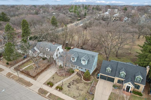 2212 W 53rd Street, Minneapolis, MN 55419