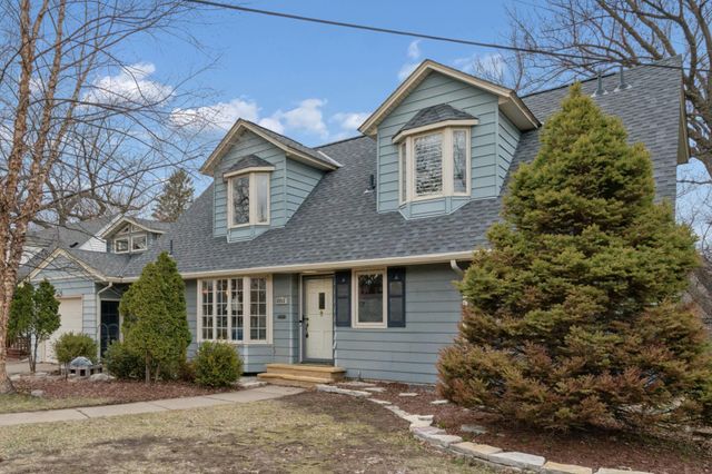 2212 W 53rd Street, Minneapolis, MN 55419