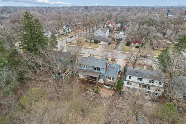 2212 W 53rd Street, Minneapolis, MN 55419