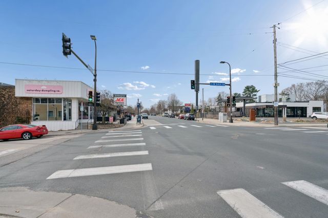 2212 W 53rd Street, Minneapolis, MN 55419