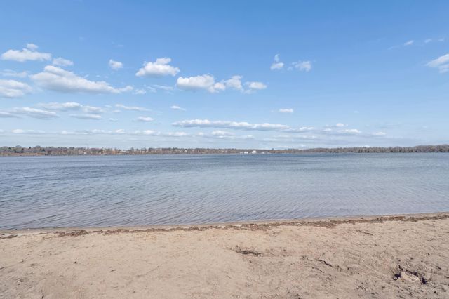 2212 W 53rd Street, Minneapolis, MN 55419