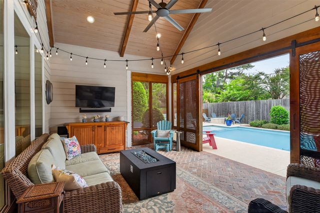6023 Fern Avenue, Shreveport, LA 71105