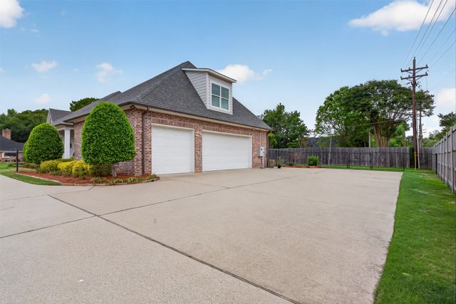 6023 Fern Avenue, Shreveport, LA 71105