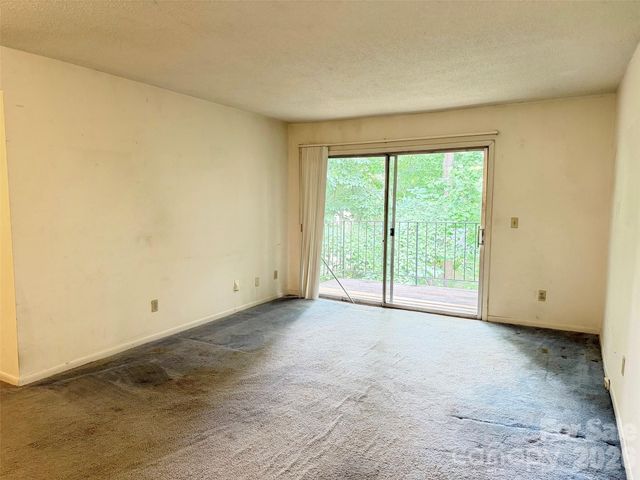 401 Orchard Trace Lane 8, Charlotte, NC 28213