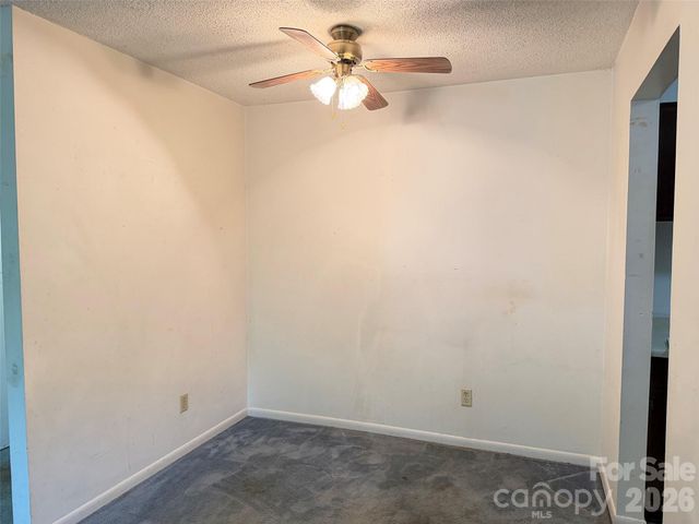 401 Orchard Trace Lane 8, Charlotte, NC 28213