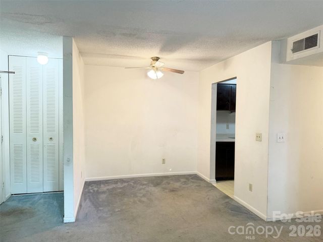 401 Orchard Trace Lane 8, Charlotte, NC 28213