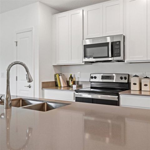 669 BELL PRAIRIE CIRCLE, Lake Wales, FL 33859