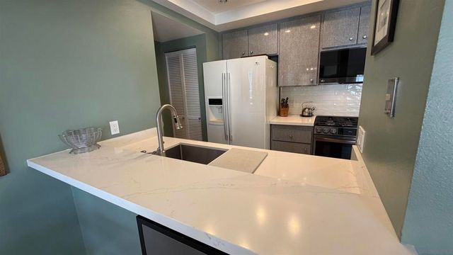 701 Kettner Blvd 96, San Diego, CA 92101