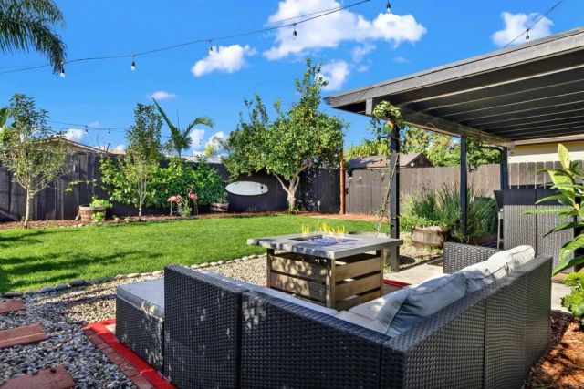 267 Fortunada Street, Oceanside, CA 92057