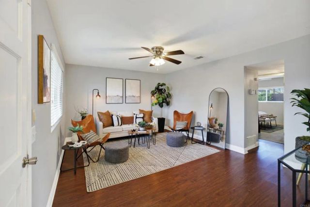 267 Fortunada Street, Oceanside, CA 92057