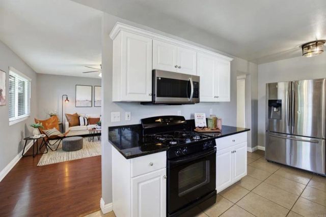 267 Fortunada Street, Oceanside, CA 92057