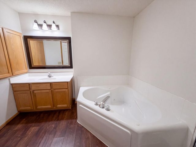 214 Christenson Way NE, Fridley, MN 55432