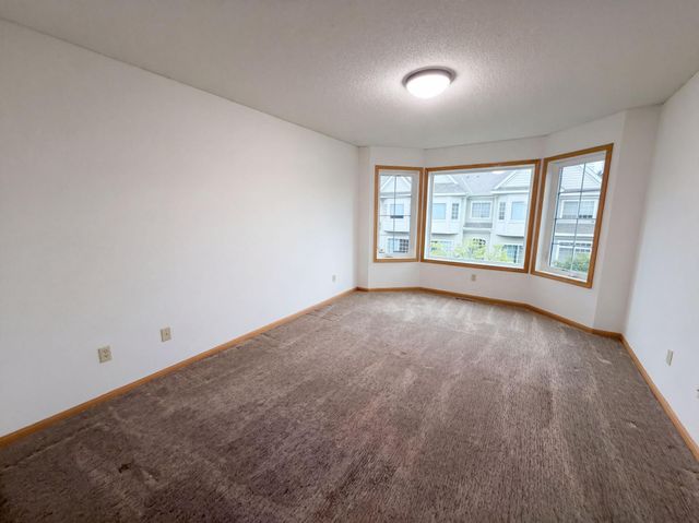 214 Christenson Way NE, Fridley, MN 55432