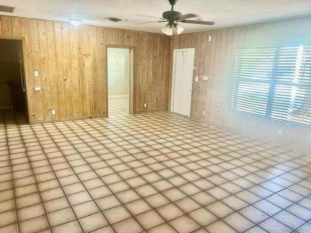 4122 Bougainvillea Street, West Palm Beach, FL 33406