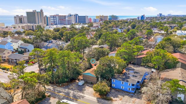 403 76th Ave N Apt 6, Myrtle Beach, SC 29577