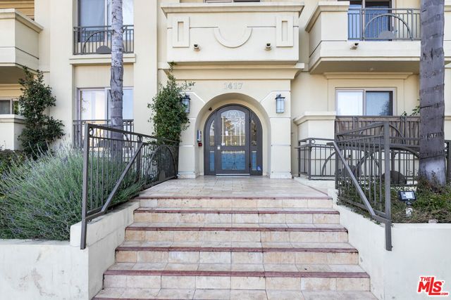 1417 S Westgate Avenue 201, Los Angeles, CA 90025