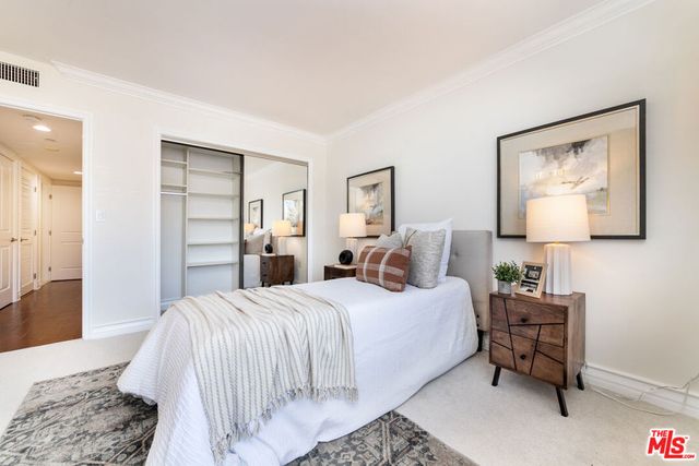 1417 S Westgate Avenue 201, Los Angeles, CA 90025