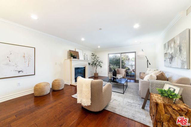 1417 S Westgate Avenue 201, Los Angeles, CA 90025